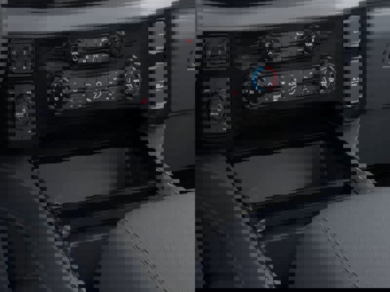 New 2026 Ford F550 4x4 SuperCab Super Duty image 15