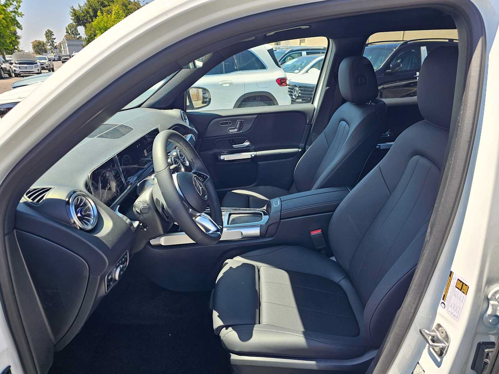 New 2026 Mercedes-Benz GLB 250 image 20