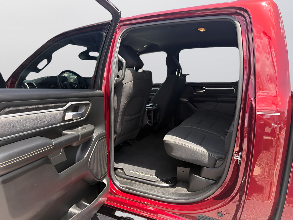Used 2020 RAM 1500 Big Horn AWD/4WD image 16
