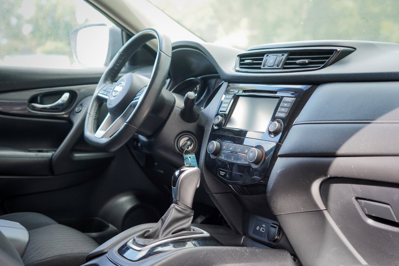 Used 2020 Nissan Rogue S image 10