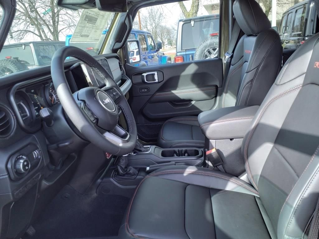 New 2025 Jeep Gladiator Rubicon AWD/4WD image 8