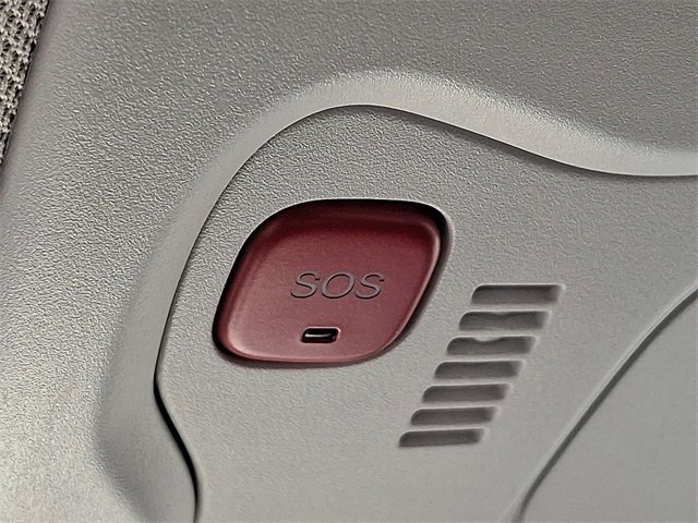 Used 2021 Jeep Renegade Limited image 25