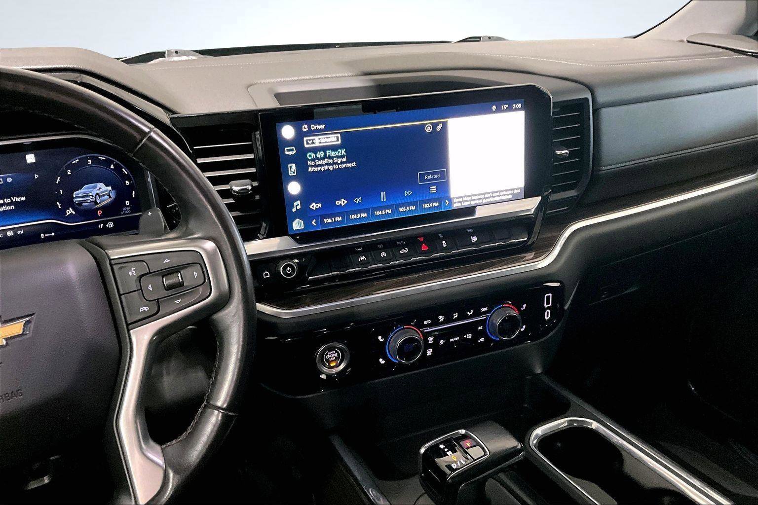 Used 2022 Chevrolet Silverado 1500 LT w/ Protection Package image 8