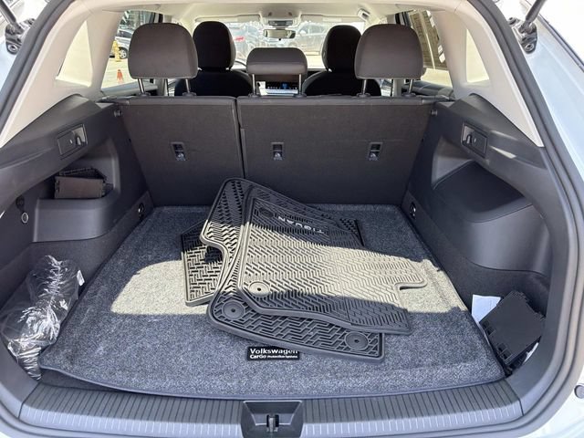 Certified 2025 Volkswagen Tiguan S AWD/4WD image 5