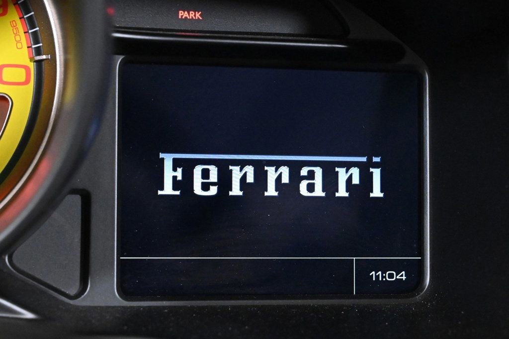 Certified 2020 Ferrari Portofino image 15