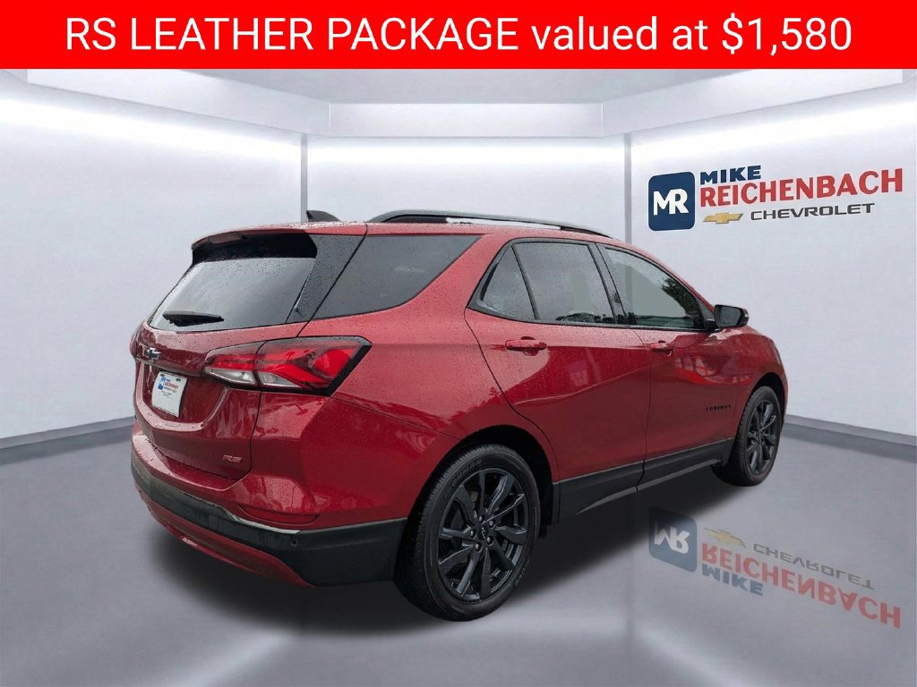 Used 2022 Chevrolet Equinox RS w/ RS Leather Package FWD image 5