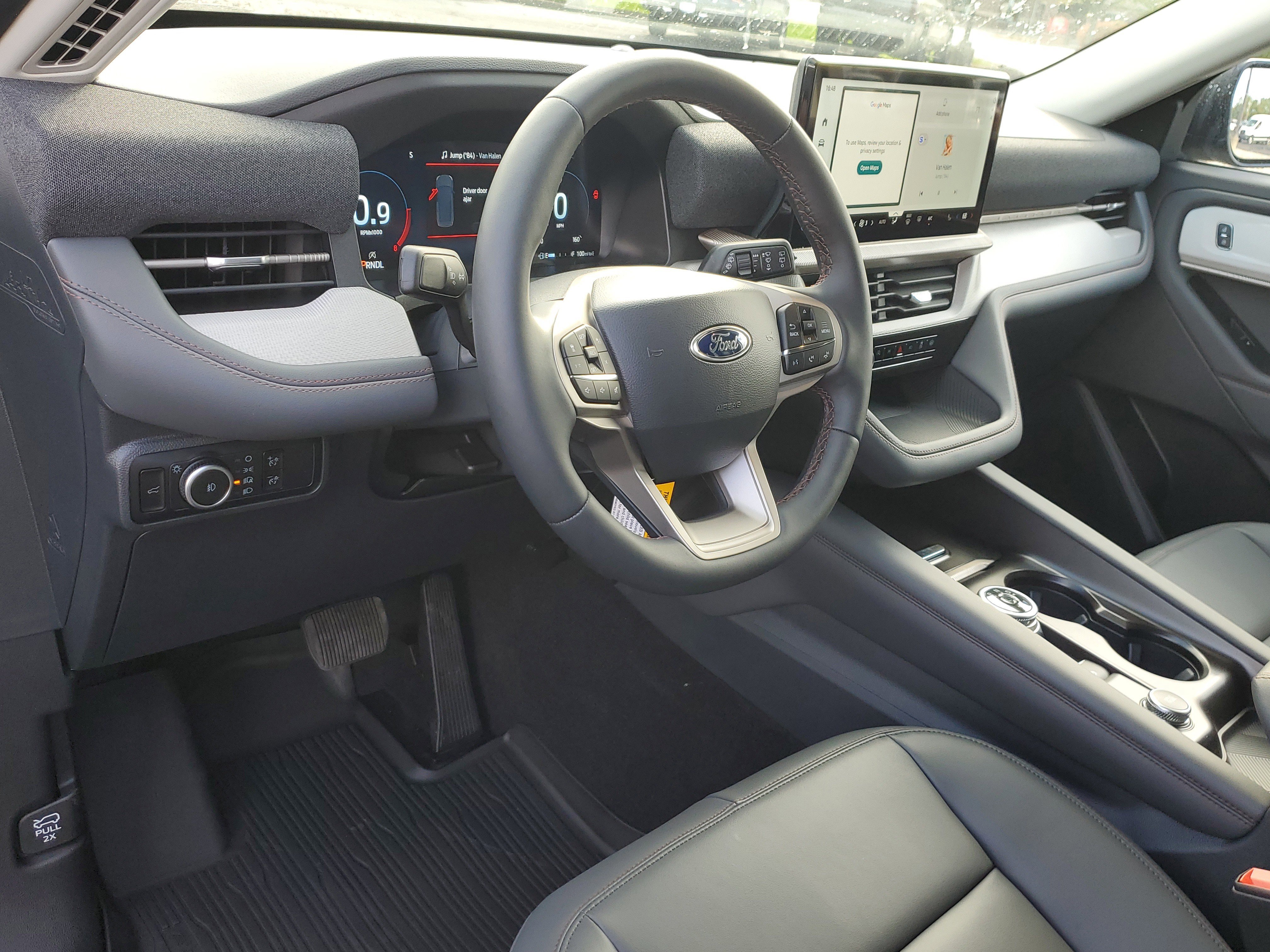 New 2025 Ford Explorer Active w/ Active Comfort Package image 17