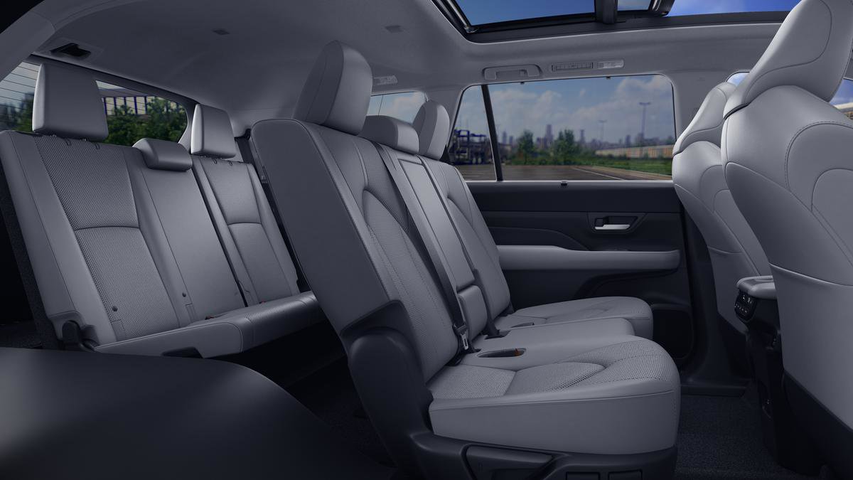 New 2026 Toyota Grand Highlander Limited image 21