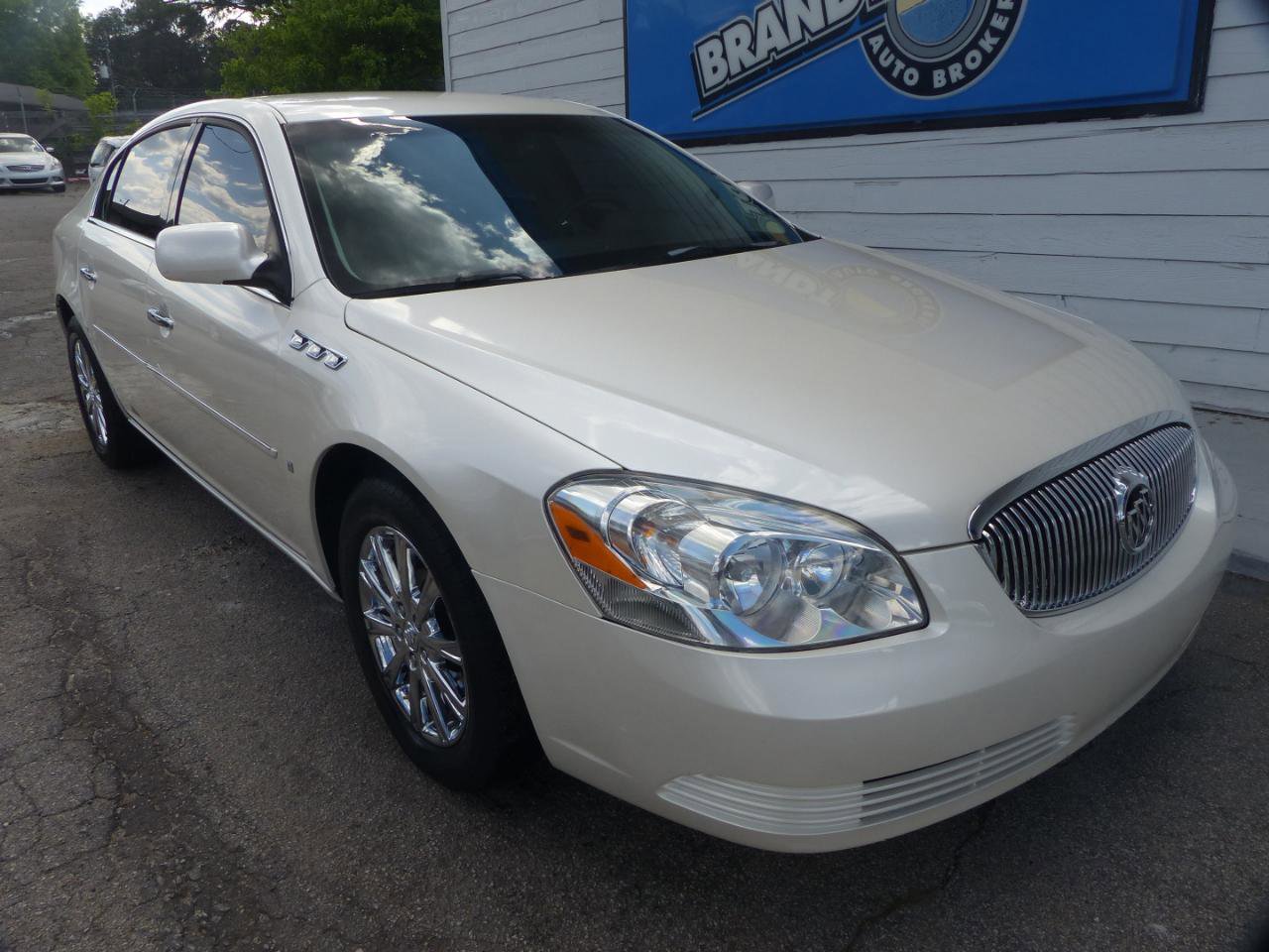 Used 2009 Buick Lucerne CXL FWD image 4
