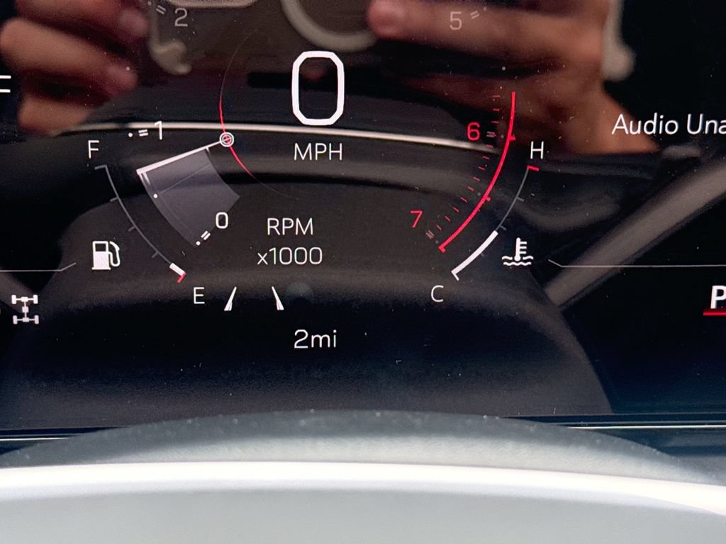 New 2027 GMC Terrain Elevation w/ Elevation Premium Package AWD/4WD image 12