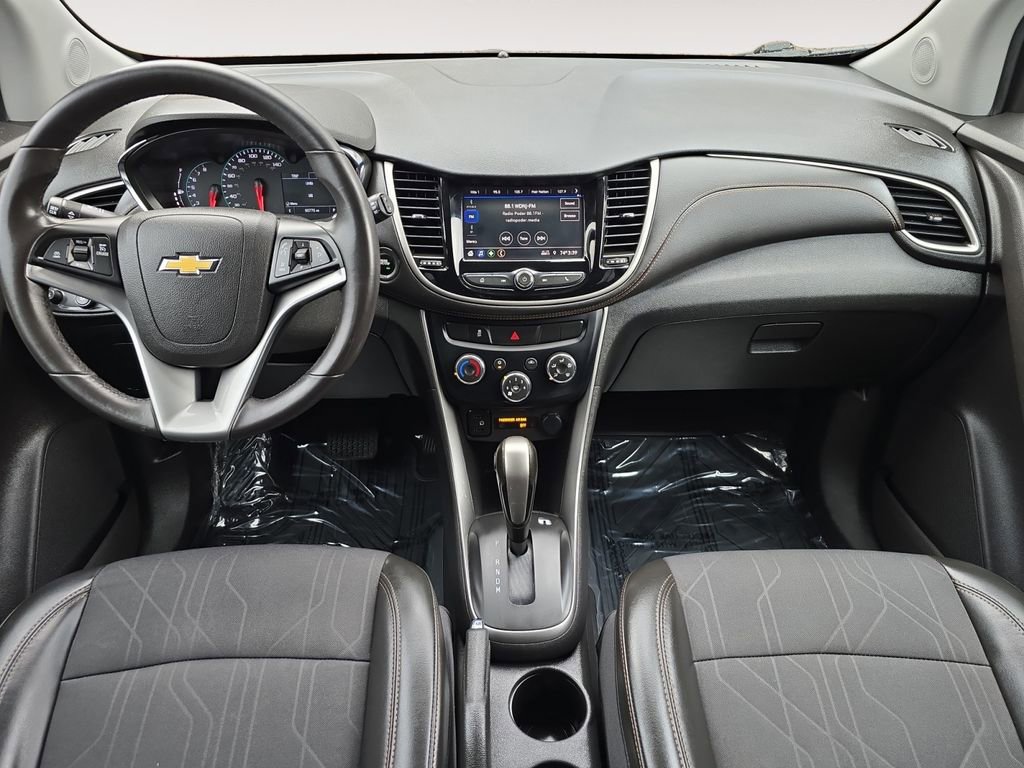 Used 2020 Chevrolet Trax LT w/ Driver Confidence Package image 10