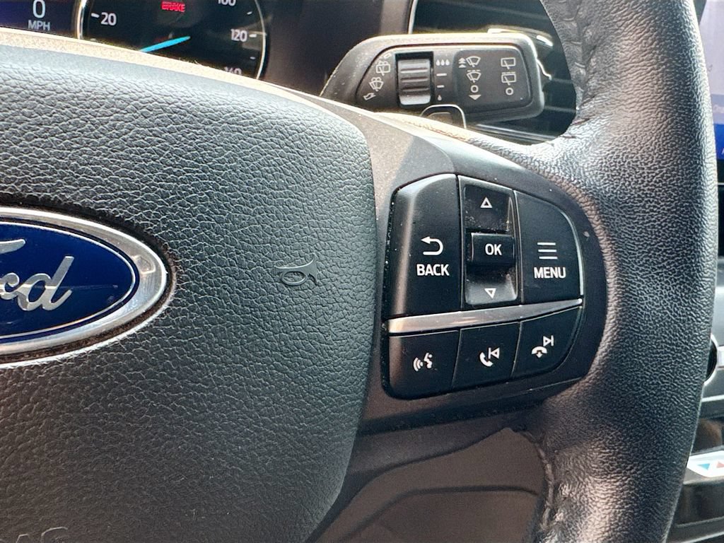 Used 2020 Ford Explorer XLT w/ Equipment Group 202A AWD/4WD image 13