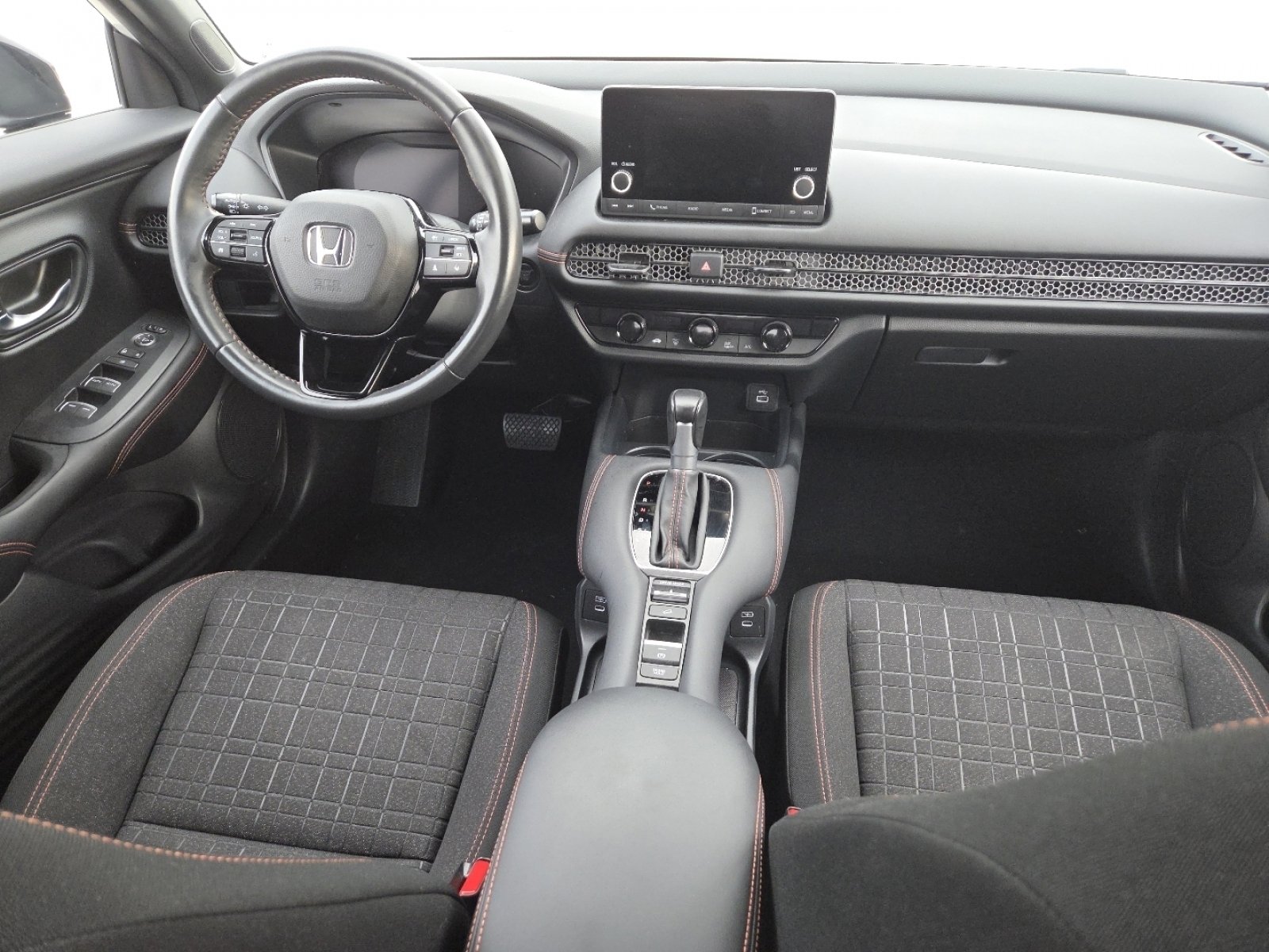 Used 2024 Honda HR-V Sport image 22