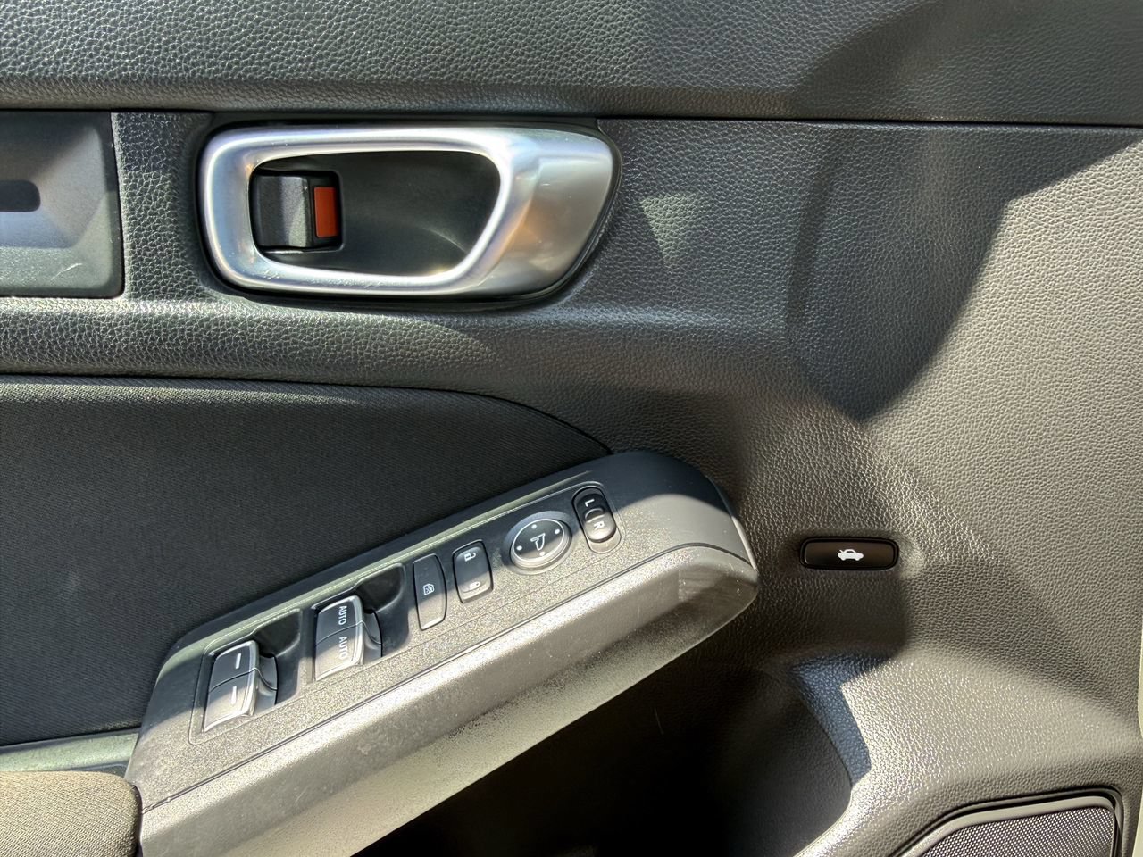 Used 2024 Honda Civic Sport image 23