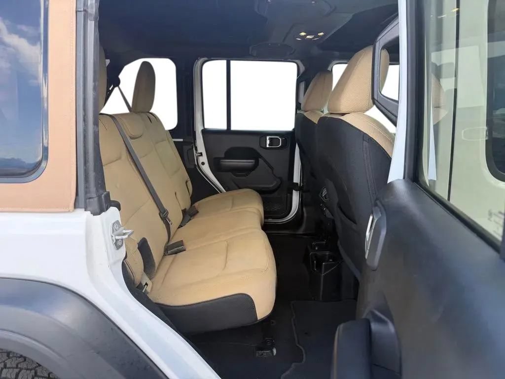 Used 2020 Jeep Wrangler Unlimited Sport AWD/4WD image 30