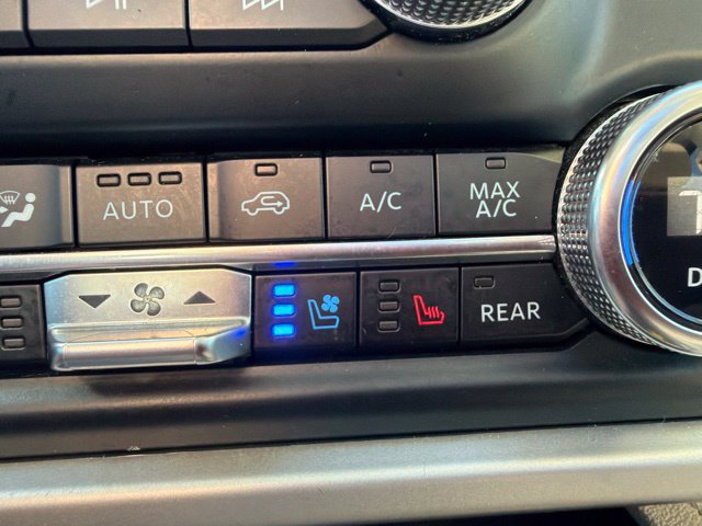 Used 2024 Ford Expedition Limited AWD/4WD image 44