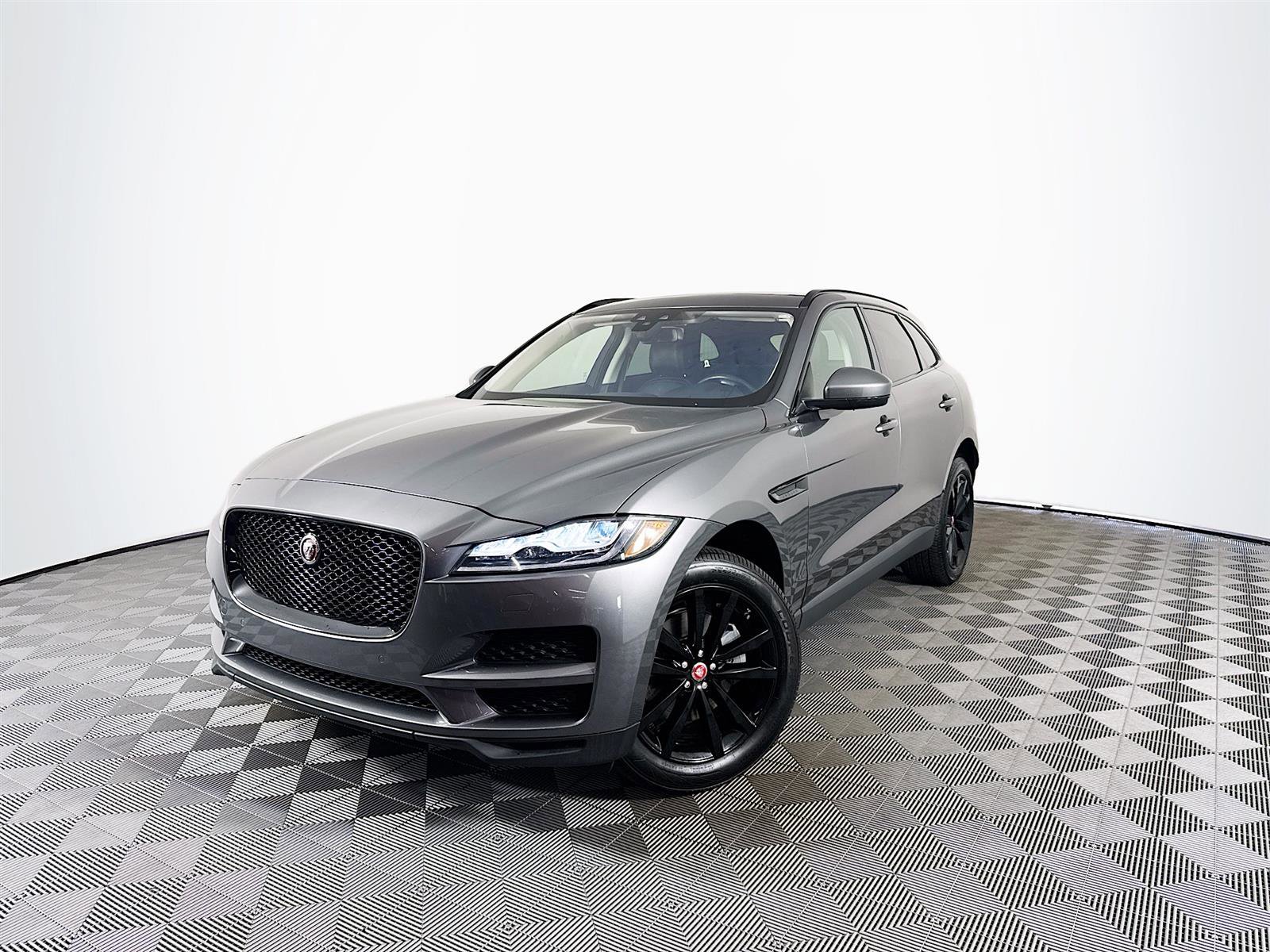 Used 2018 Jaguar F-PACE Prestige