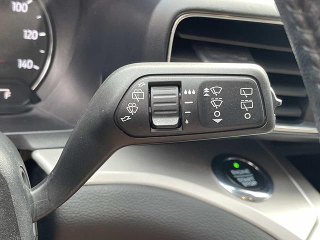 Used 2021 Ford Explorer XLT w/ Equipment Group 202A AWD/4WD image 41