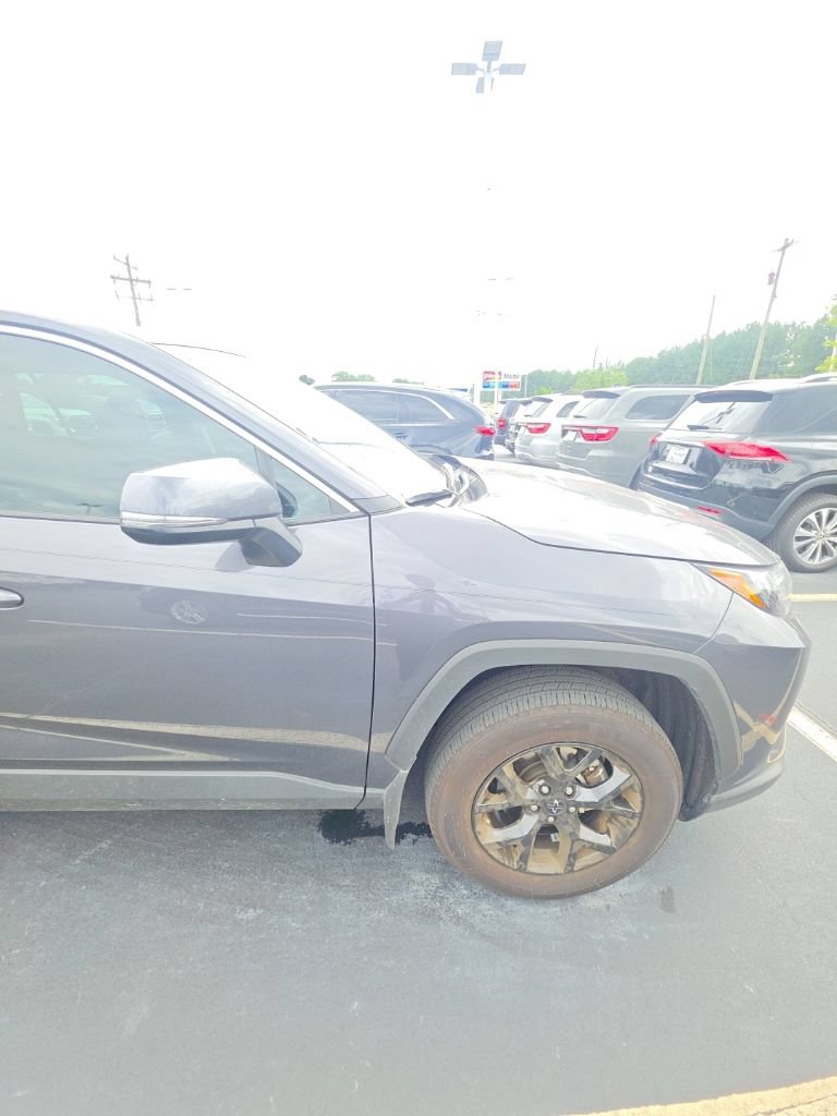 Used 2025 Toyota RAV4 LE FWD image 3