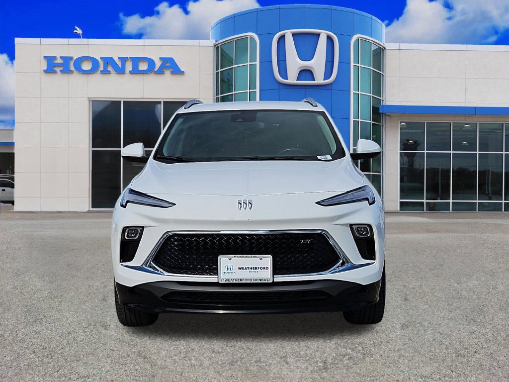 Used 2024 Buick Encore GX Sport Touring AWD/4WD image 8