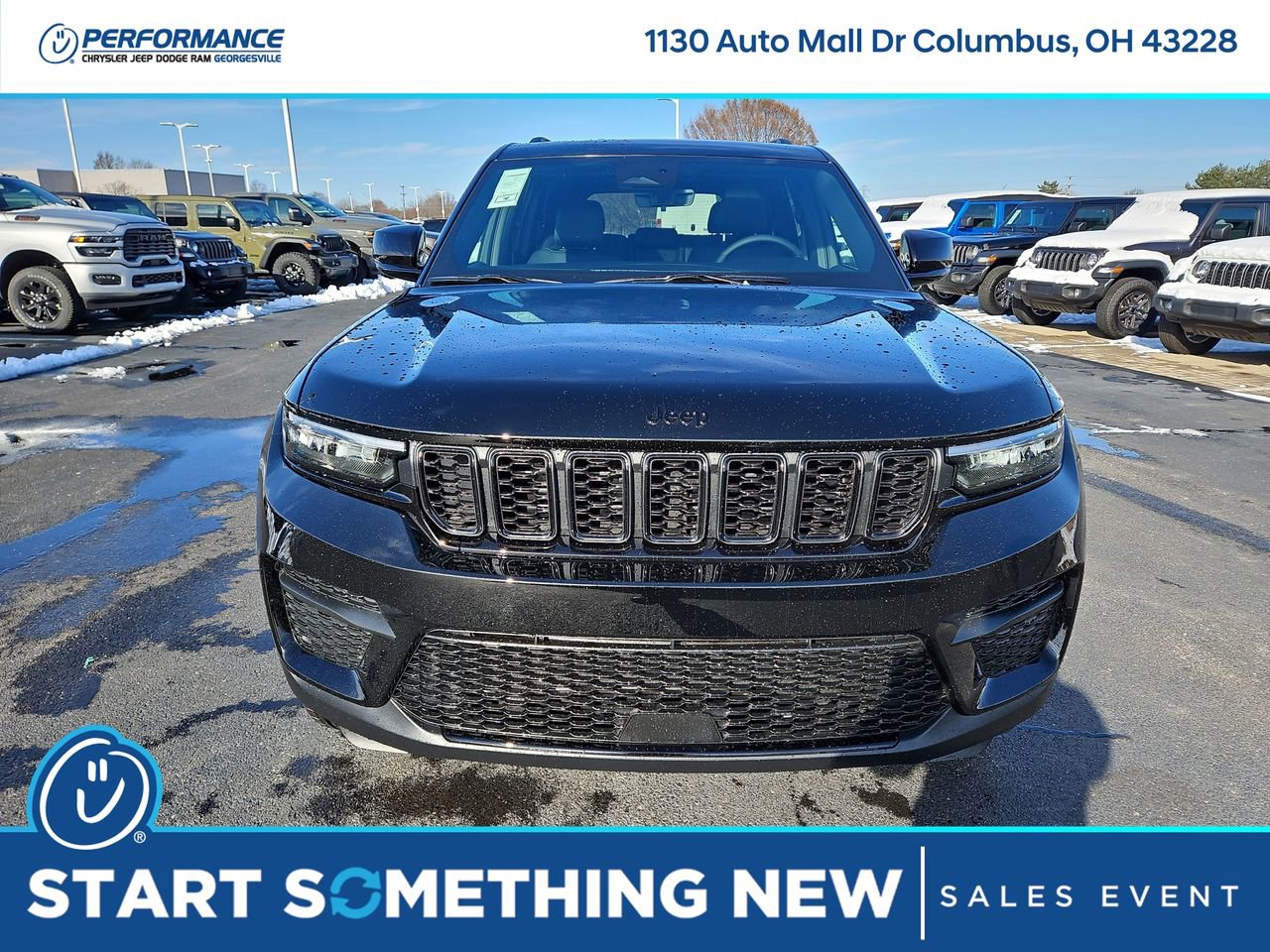 New 2025 Jeep Grand Cherokee Altitude image 2