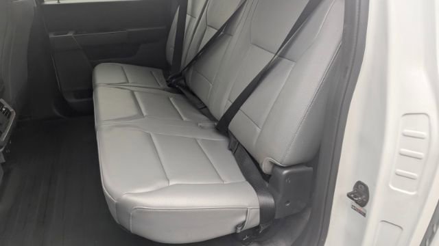 Used 2022 Ford F150 Lightning Pro image 18