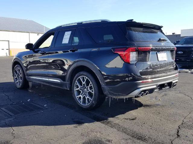 Certified 2025 Ford Explorer Platinum w/ Ultimate Package AWD/4WD image 5