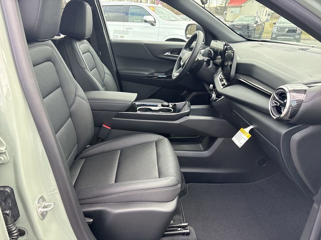 New 2026 Chevrolet Equinox LT w/ Convenience Package II image 28