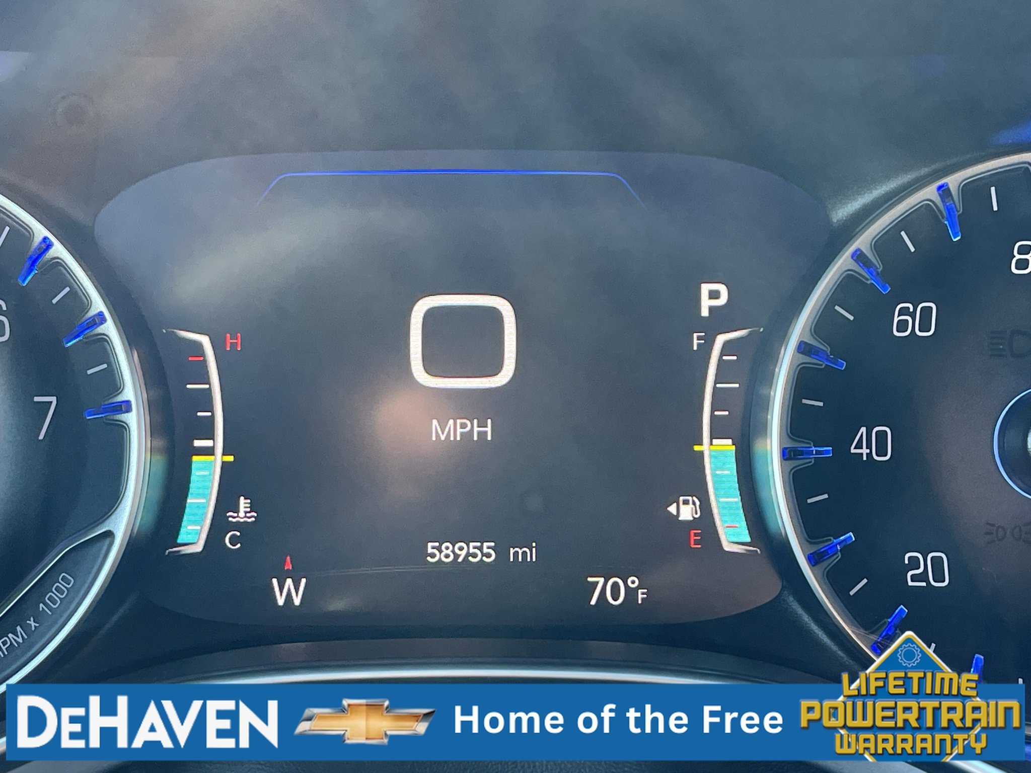 Used 2025 Chrysler Pacifica Limited FWD image 13
