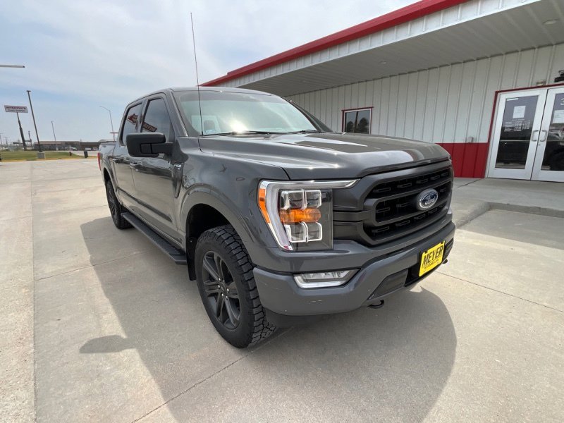 Used 2021 Ford F150 XLT w/ Equipment Group 302A High AWD/4WD image 2