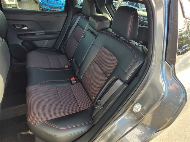 New 2026 Nissan Kicks SR w/ Cold Weather Package image 6