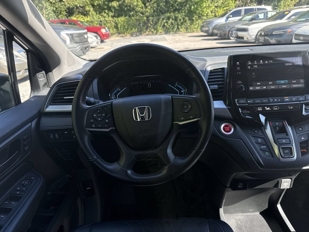 Used 2024 Honda Odyssey EX-L image 11