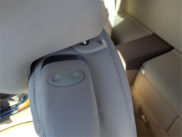 Used 2008 Mercedes-Benz SL 550 image 18