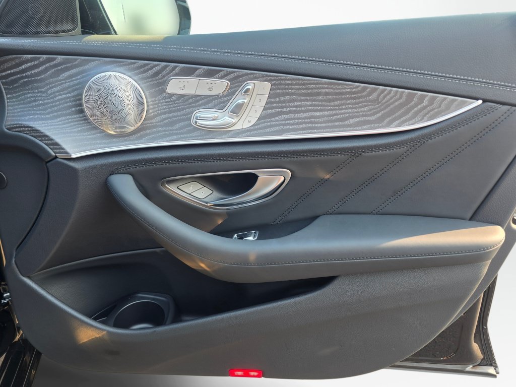Used 2022 Mercedes-Benz E 53 AMG 4MATIC Sedan image 28