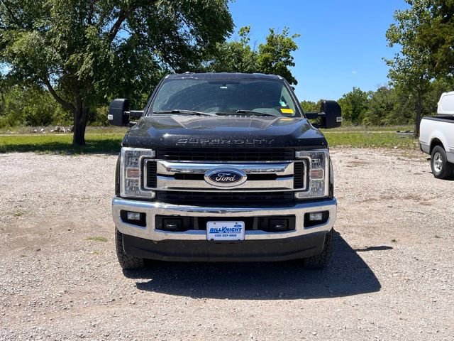 Used 2017 Ford F250 XLT w/ XLT Value Package AWD/4WD image 2