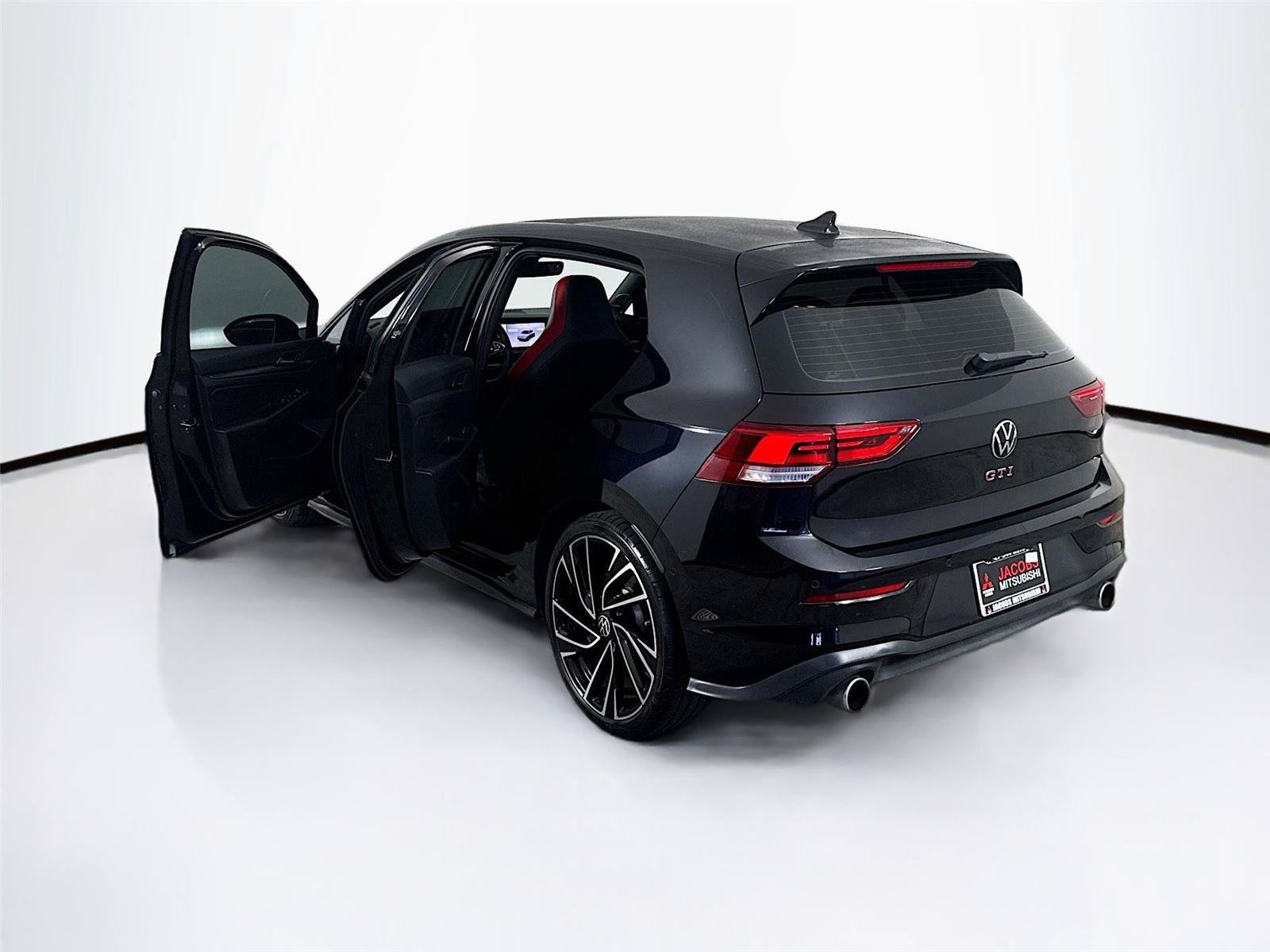 Used 2024 Volkswagen GTI Autobahn FWD image 38