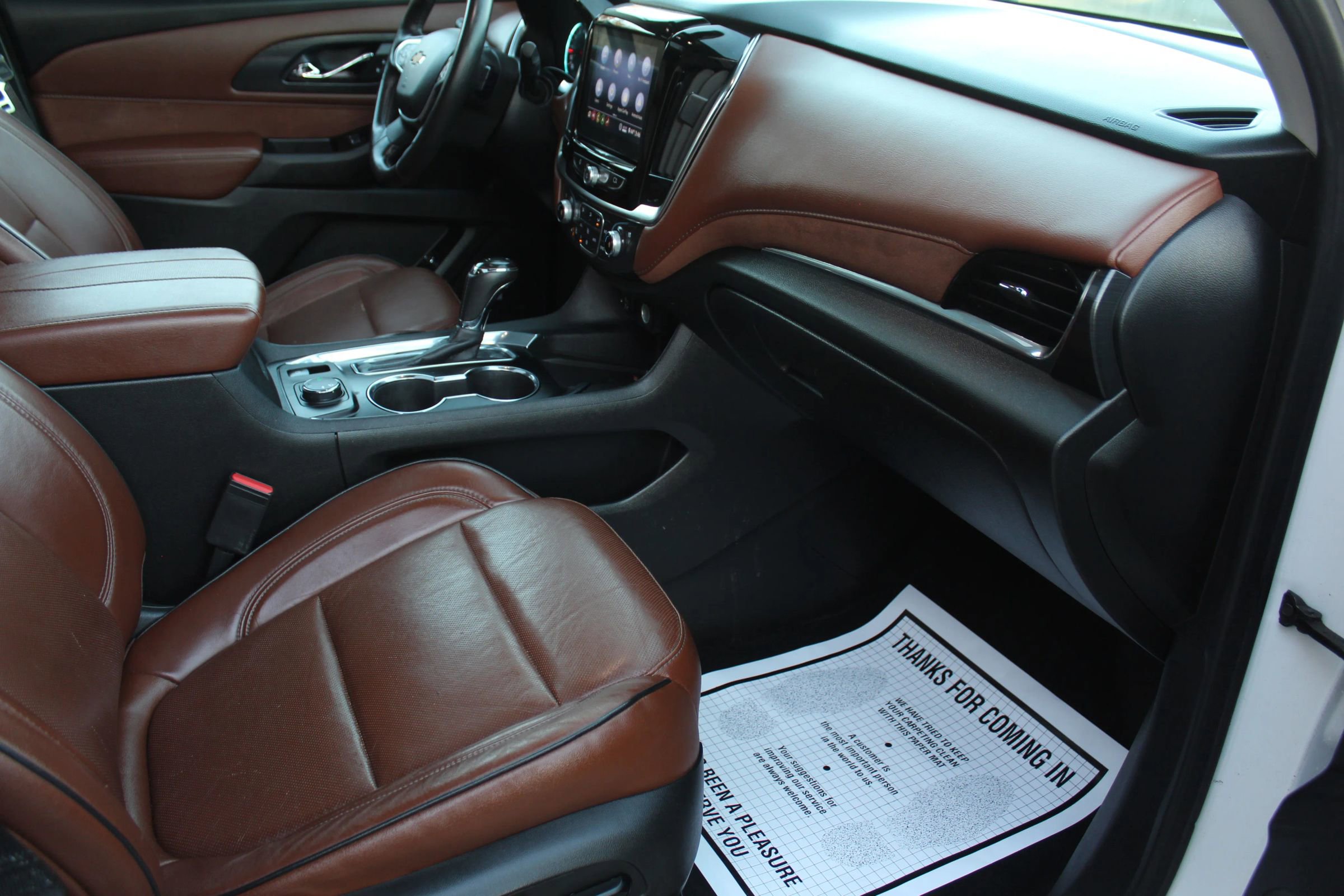 Used 2020 Chevrolet Traverse High Country image 15