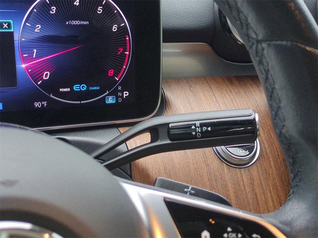 Used 2022 Mercedes-Benz C 300 Sedan image 18