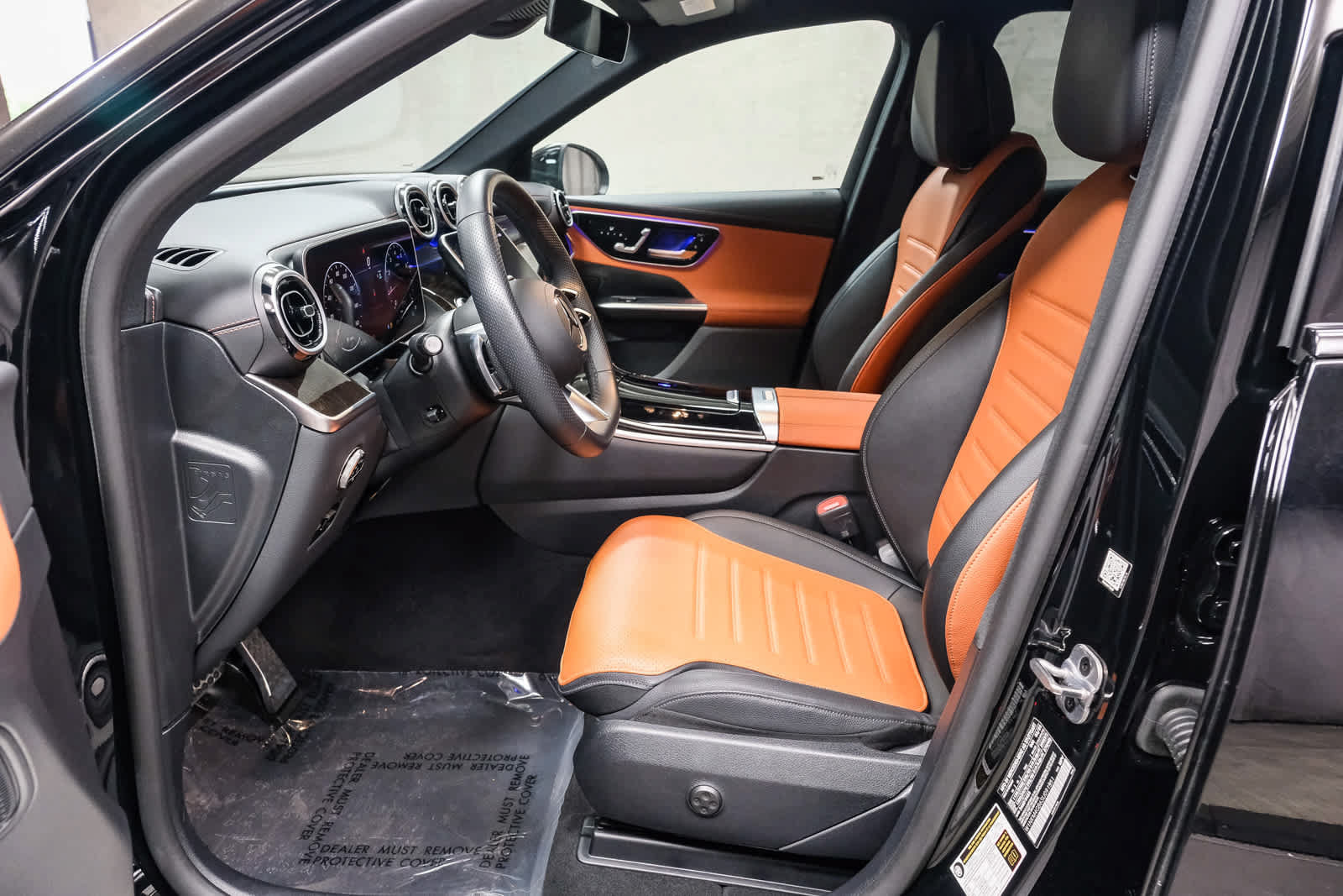 Certified 2025 Mercedes-Benz GLC 300 image 24