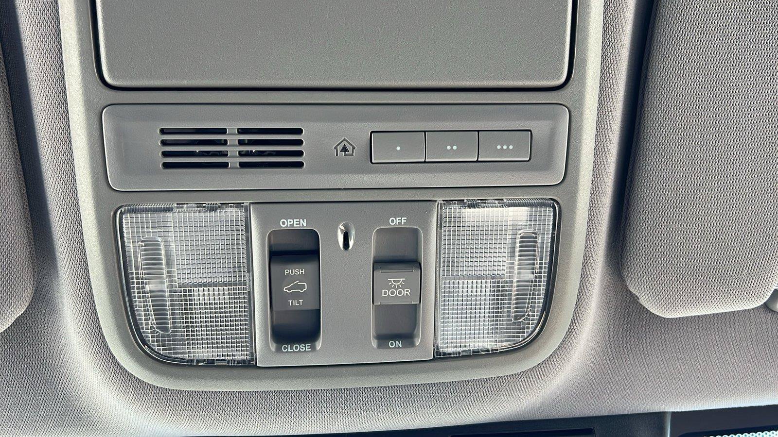 Used 2022 Honda CR-V EX-L image 30