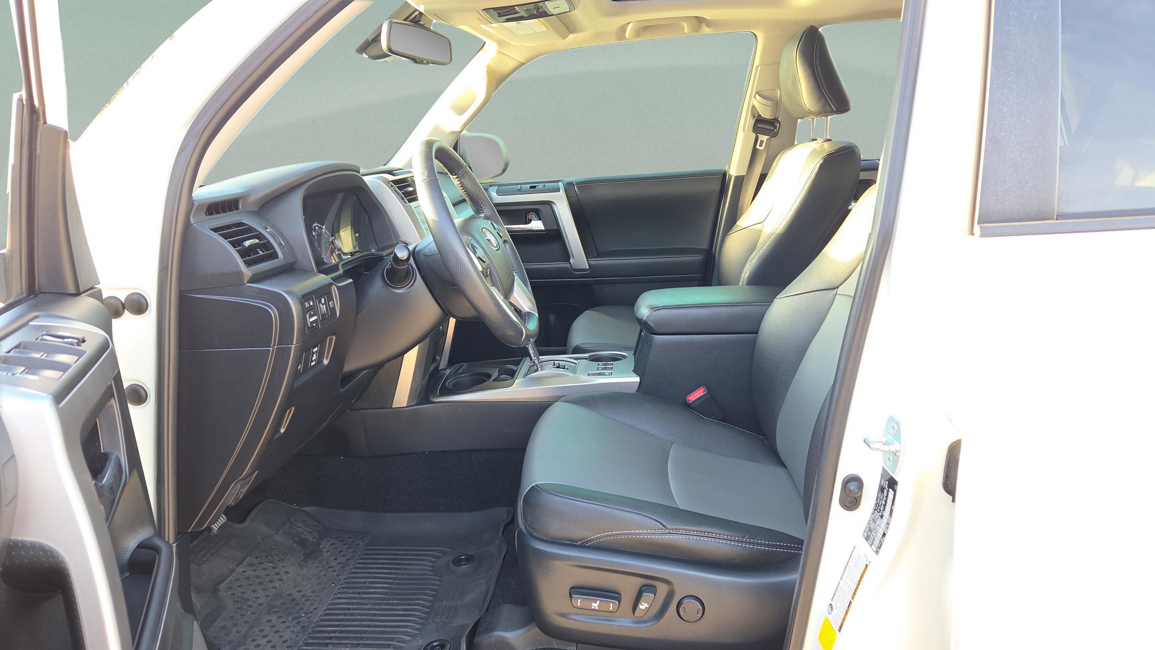 Used 2021 Toyota 4Runner SR5 Premium w/ Moonroof Package image 11