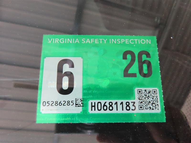 Used 2021 Jeep Grand Cherokee Laredo image 36