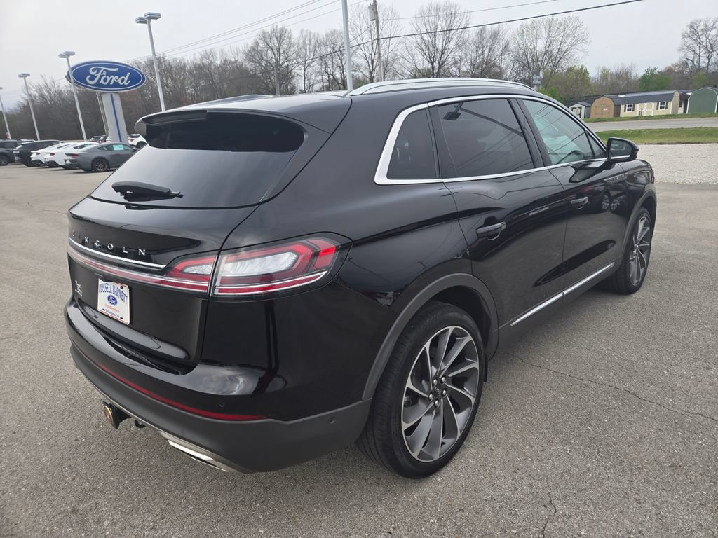 Used 2022 Lincoln Nautilus Reserve w/ Equipment Group 202A AWD/4WD image 4