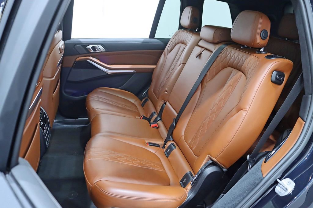 Used 2023 BMW X7 M60i w/ Executive Package AWD/4WD image 33