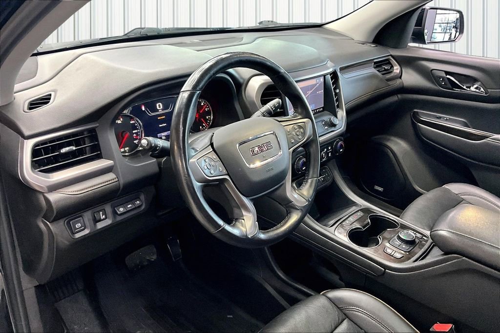 Used 2022 GMC Acadia AT4 w/ GMC Pro Grade Package AWD/4WD image 17