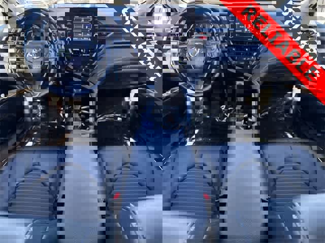 Used 2023 Toyota Camry SE image 2