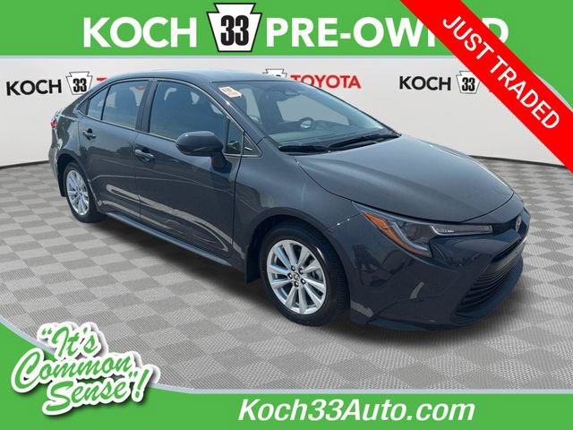 Used 2025 Toyota Corolla LE w/ LE Premium Package
