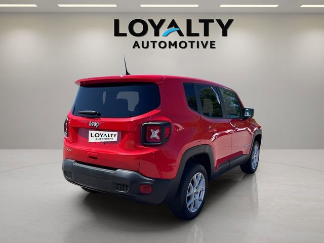 Used 2023 Jeep Renegade Latitude AWD/4WD image 5