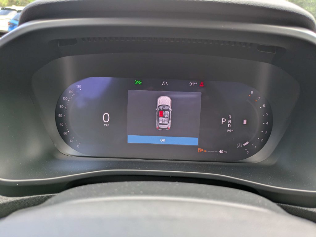 New 2026 Volvo XC40 B5 Ultra AWD/4WD image 29