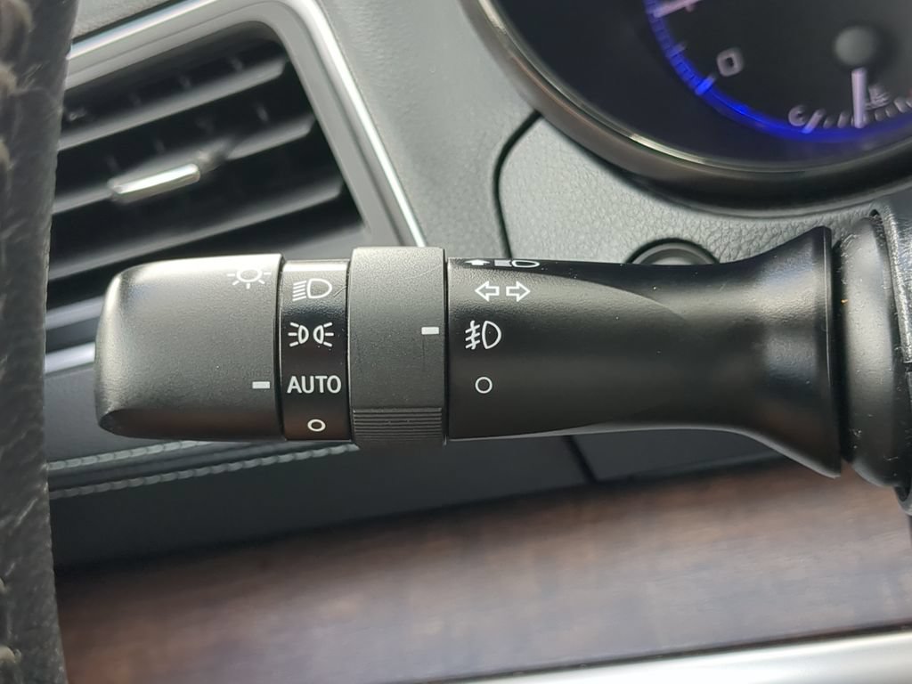 Used 2019 Subaru Outback 2.5i Limited w/ Popular Package #2 AWD/4WD image 27